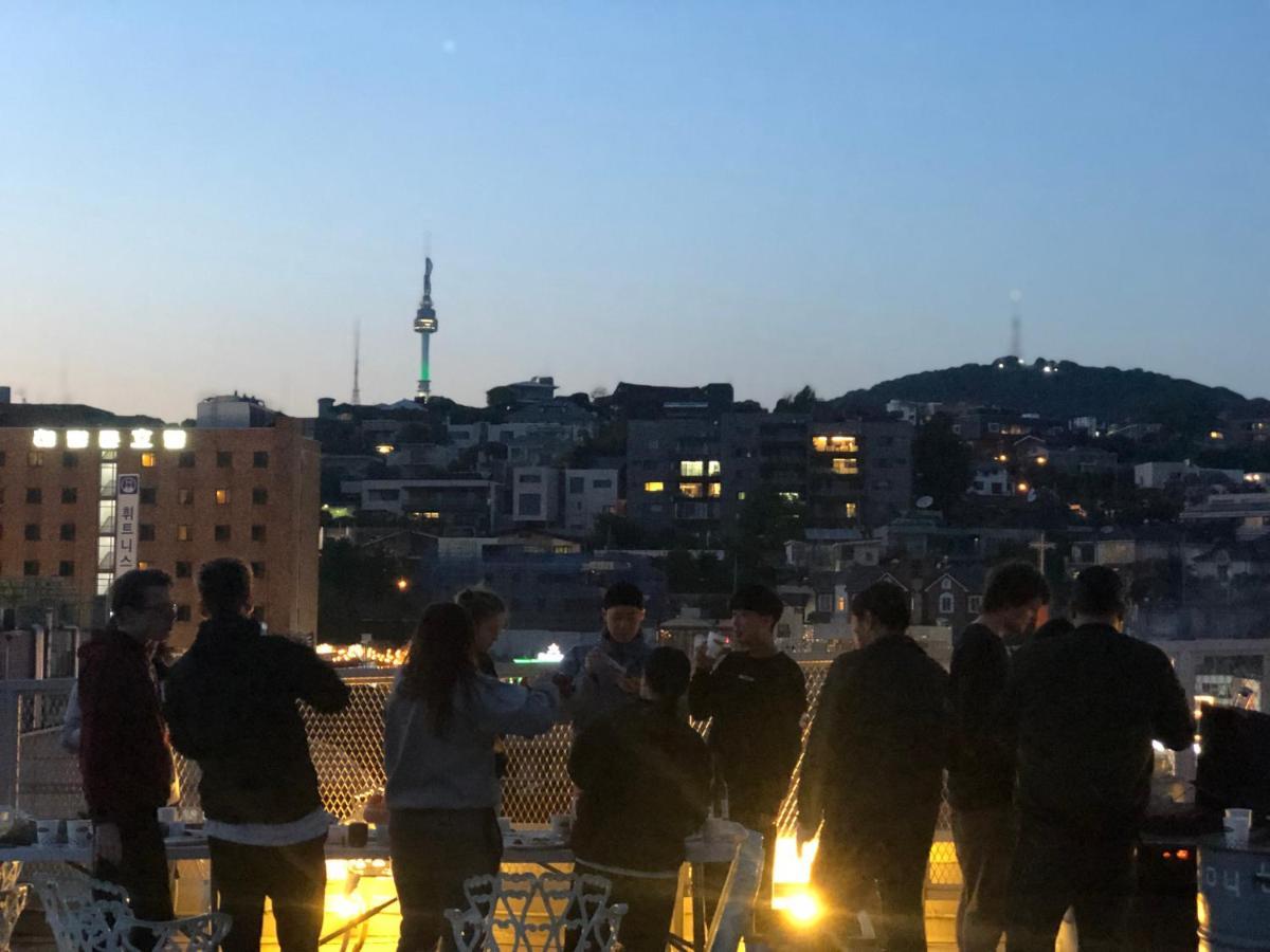 G Guesthouse Itaewon In Seoel Buitenkant foto
